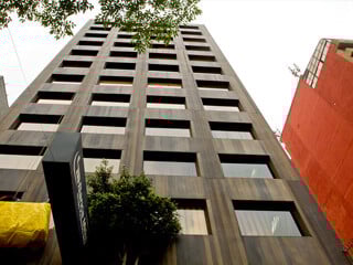 7_ins-1